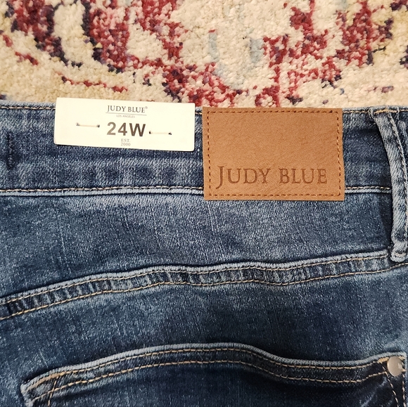NEW Judy Blue Medium Wash Skinny Fit High Waist Denim Jeans Plus‎ Size 24W - Picture 9 of 12